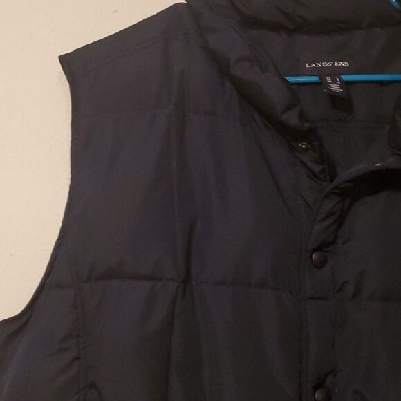 Lands End puffer vest L Navy - Picture 3 of 5